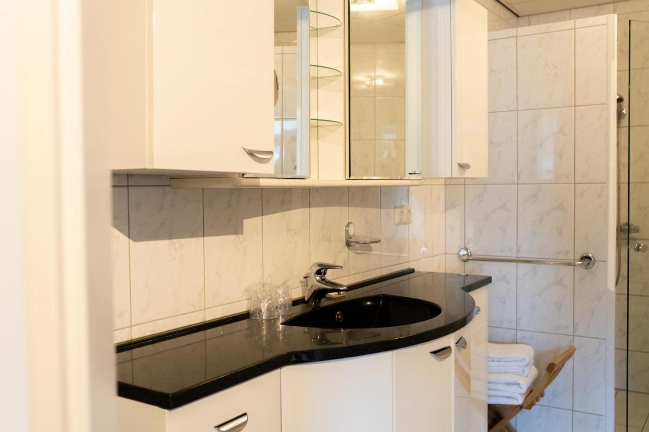 Hotel Kijkduin Домбург Екстериор снимка