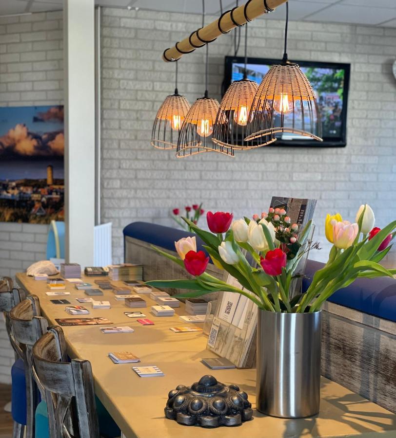 Hotel Kijkduin Домбург Екстериор снимка
