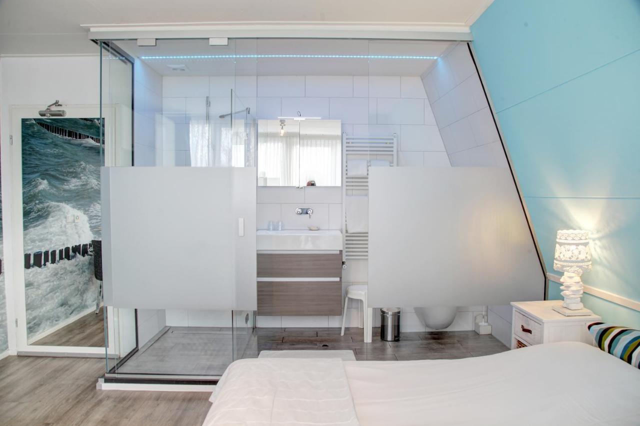 Hotel Kijkduin Домбург Екстериор снимка