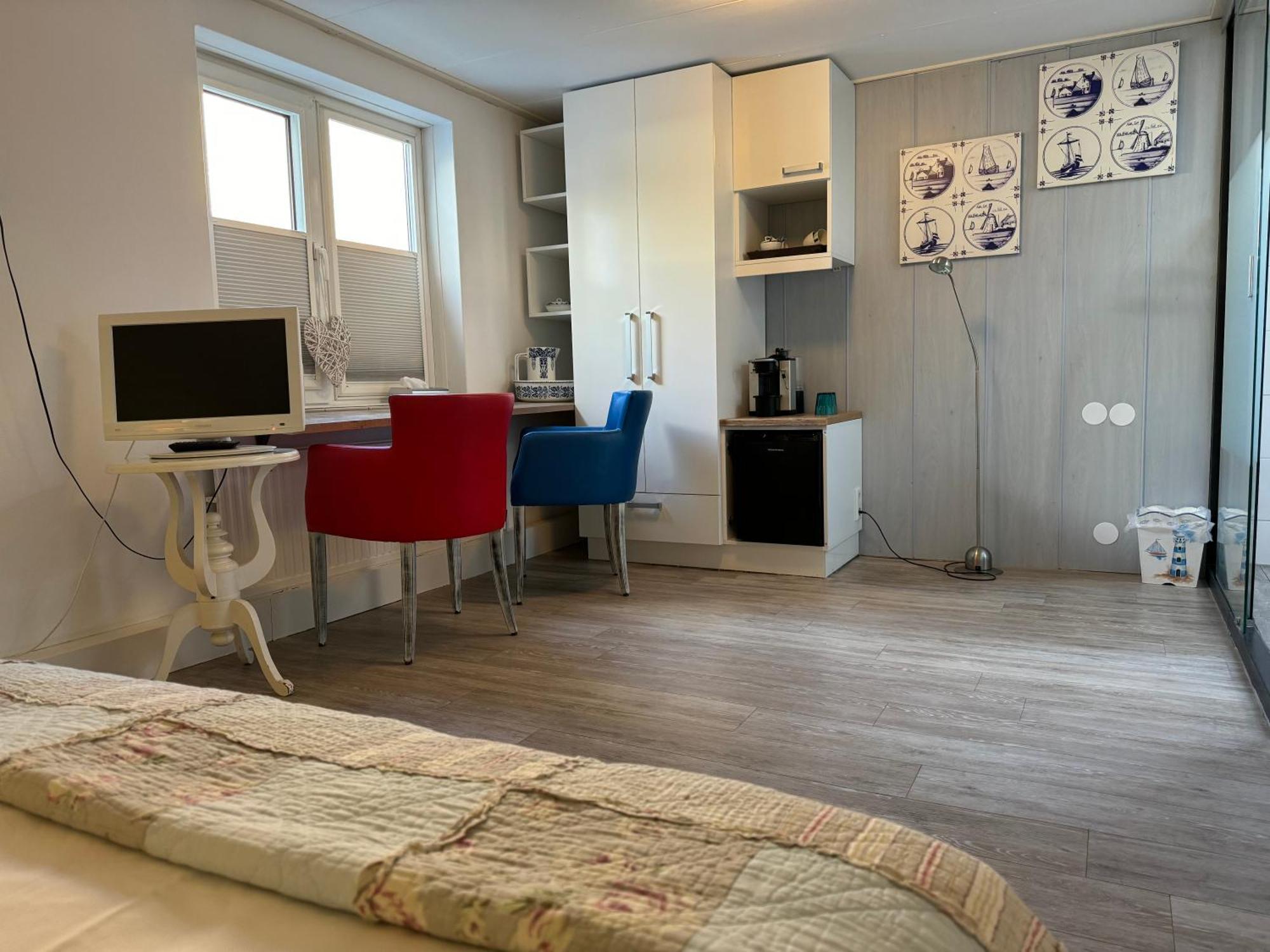 Hotel Kijkduin Домбург Екстериор снимка