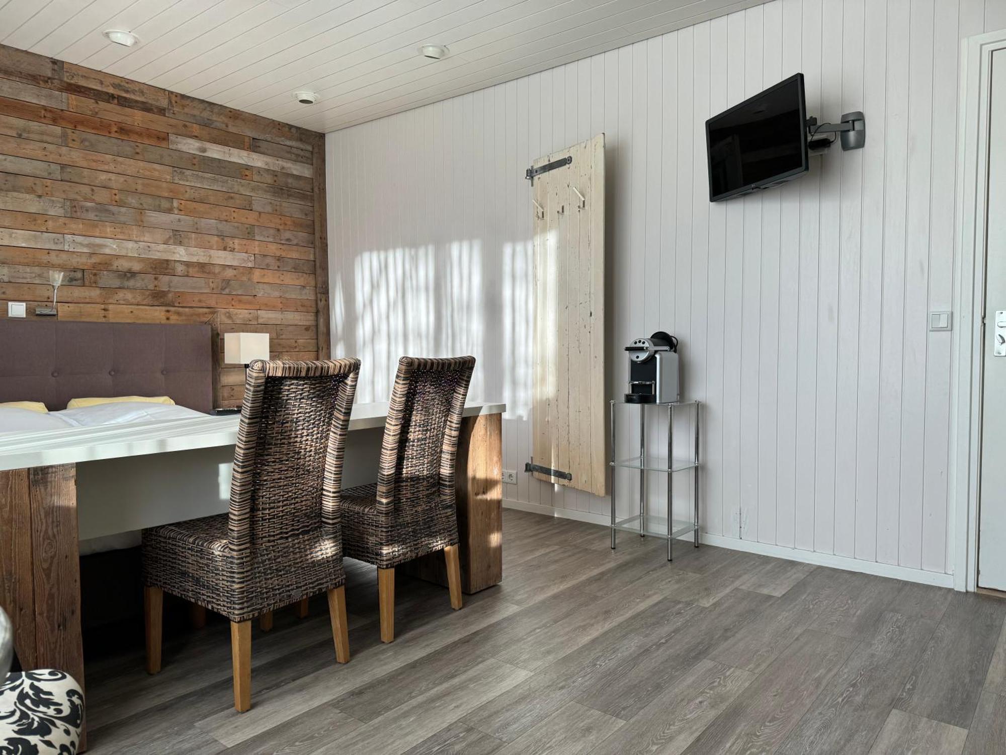 Hotel Kijkduin Домбург Екстериор снимка